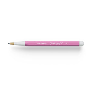 Leuchtturm1917 Bubblegum Drehgriffel Nr. 1 ballpoint pen on a white background