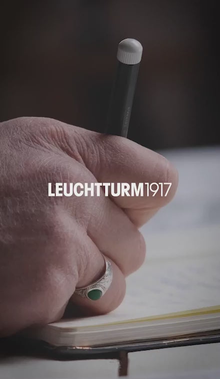 Video featuring writers and thinkers and how they use pens